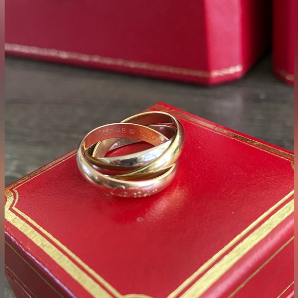 Cartier Classic Trinity Ring - Picture 3 of 6